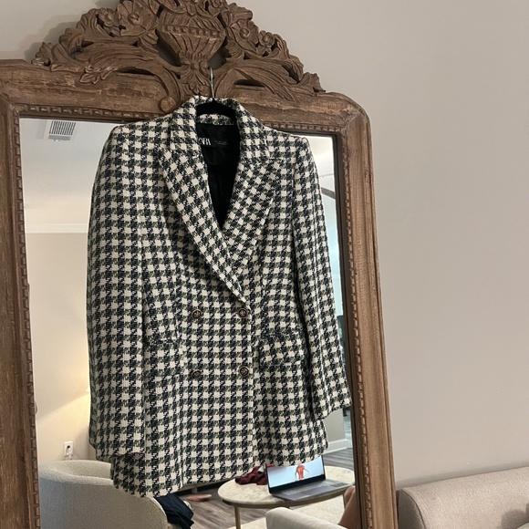 Like New! ZARA multi color lux blazer size small - Picture 3 of 11